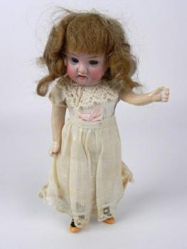 Puppe - Biskuit - 1907